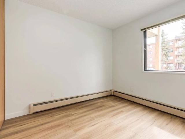 2 Bedroom at Woodlands Manor