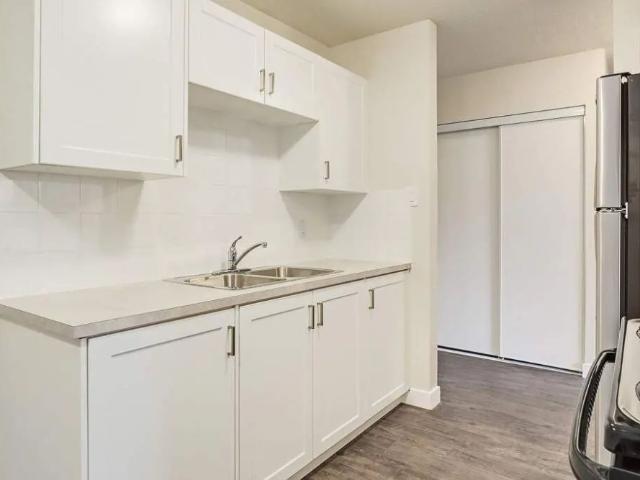 2 Bedroom at Willows Apartments