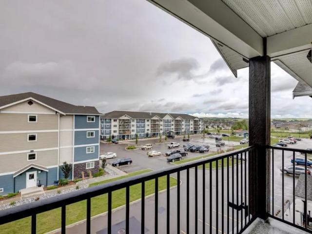 2 Bedroom at Vanier Woods