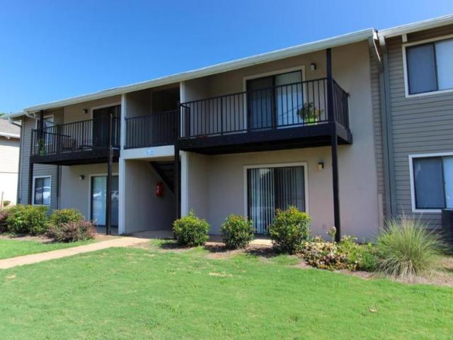 2 bedroom, Athens GA 30606 104086868