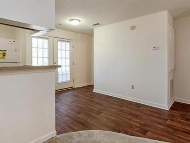 2 bedroom, Athens GA 30606 104924889
