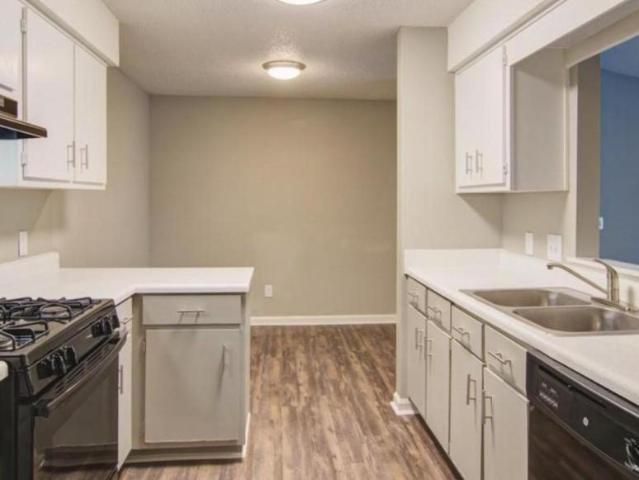 2 bedroom, Athens GA 30601 LS100798104