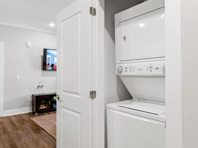 2 bedroom, Athens GA 30601 104884150
