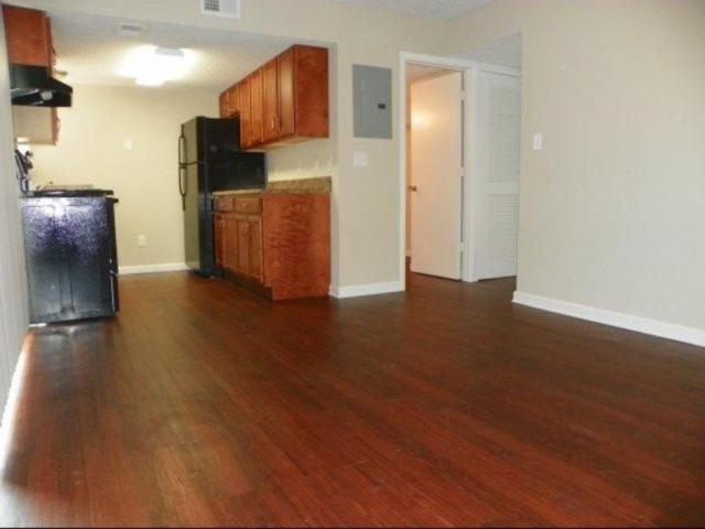 2 bedroom, Atlanta GA 30344 LS104572338