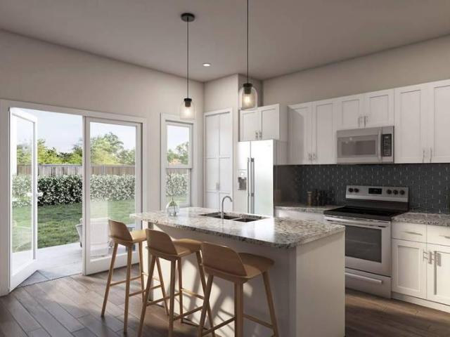 2 bedroom, Aubrey TX 76227 104710441