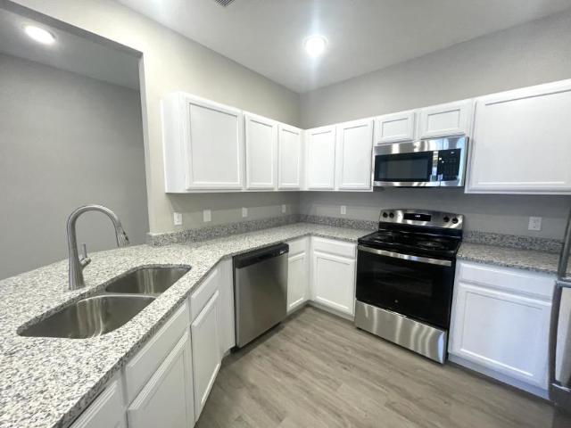 2 bedroom, Aubrey TX 76227 95851223