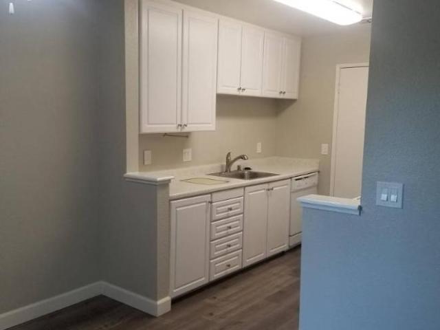 2 bedroom, Auburn CA 95602 104884813