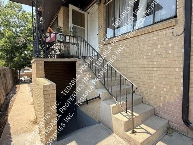 2 bedroom, Aurora CO 80010 103892668