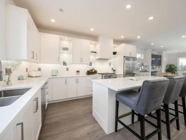 2 bedroom, Austin TX 78705 99055412
