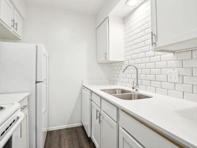 2 bedroom, Austin TX 78741 LS104336744