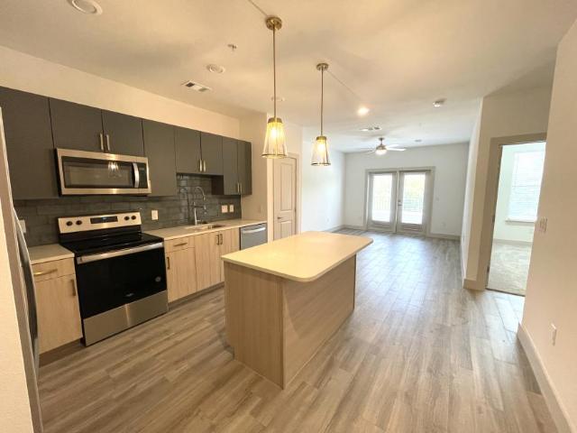 2 bedroom, Austin TX 78754 102277368