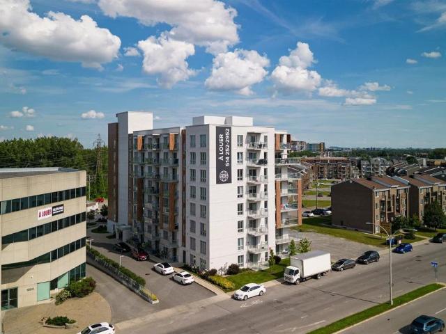 2 Bedroom Available At 1555 Boul. Laval, Laval 1555 Boul. Laval, Laval