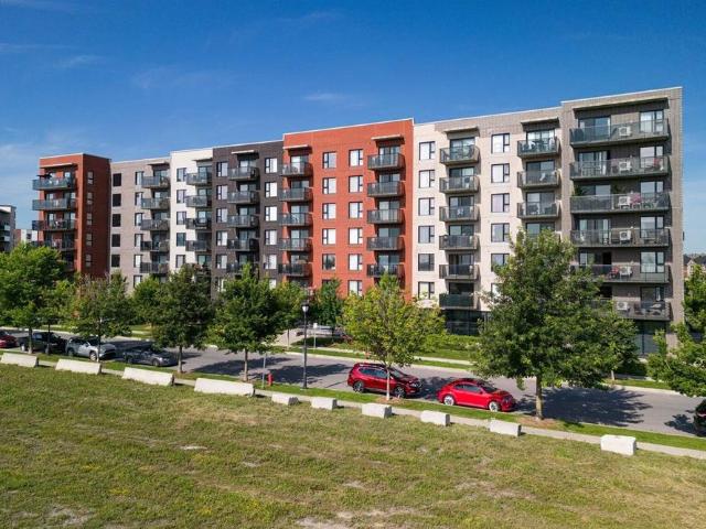 2 Bedroom Available At 1065 Des Francs Bourgeois Street 1065 Des Francs Bourgeois Street, Boisbriand
