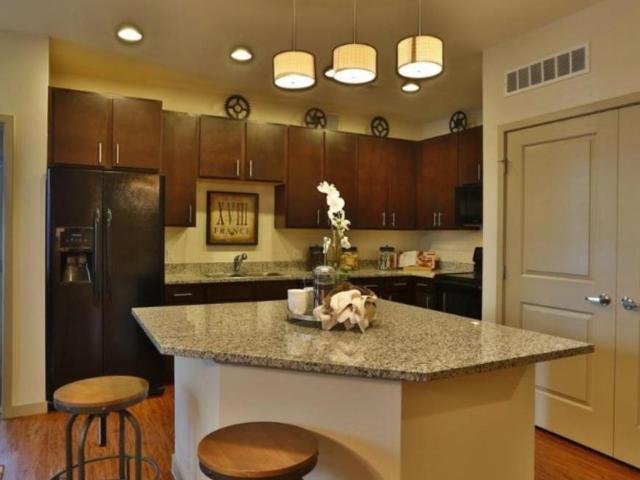 2 bedroom, Boulder CO 80301 105893108