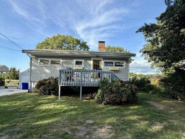 2 bedroom, Bourne MA 02559 105532234