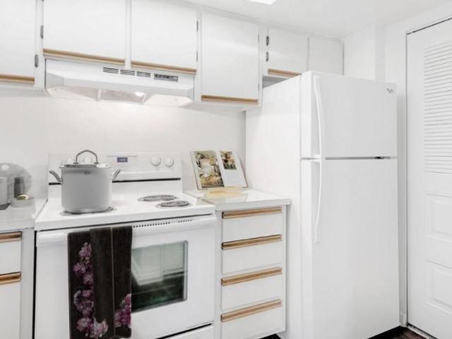 2 bedroom, Boynton Beach FL 33437 106017652