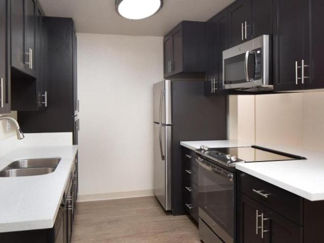 2 bedroom, Bonita CA 91902 106058101