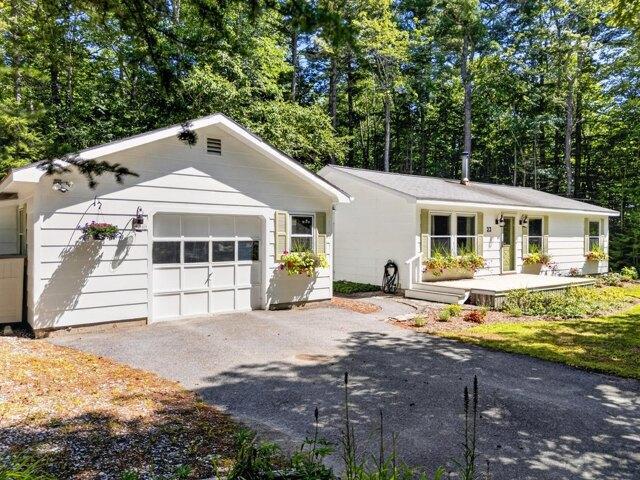 2 bedroom, Boothbay ME 04544 105796003