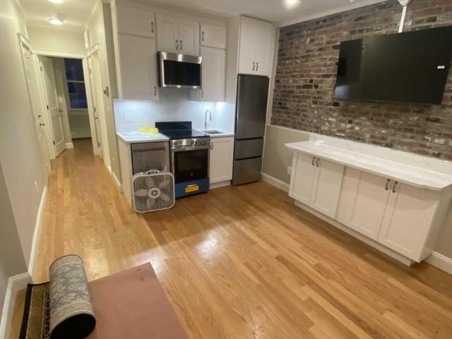 2 bedroom, Boston MA 02114 LS98396455