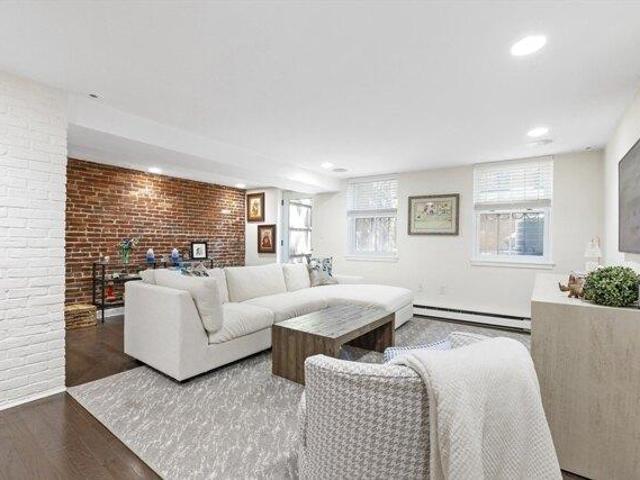 2 bedroom, Boston MA 02116 105402828