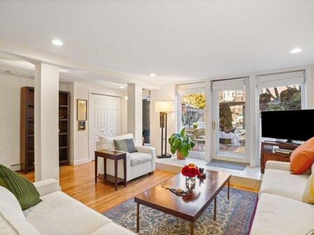 2 bedroom, Boston MA 02116 105425734