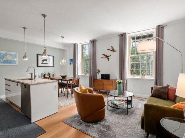 2 bedroom, Boston MA 02116 105587286