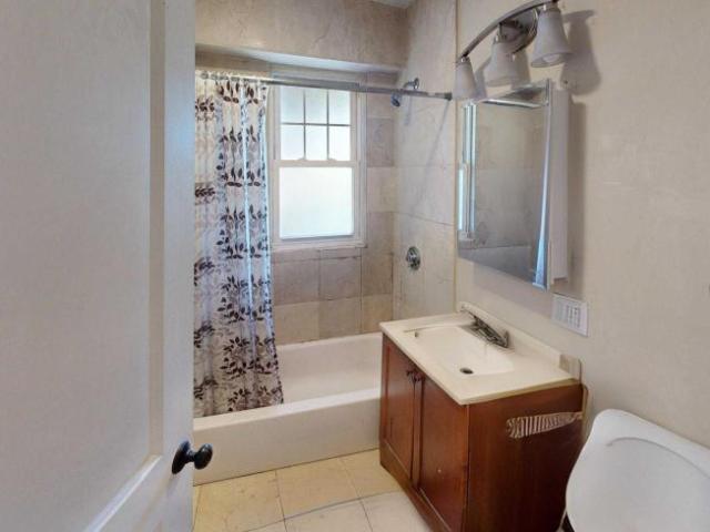 2 bedroom, Boston MA 02119 LS98397481