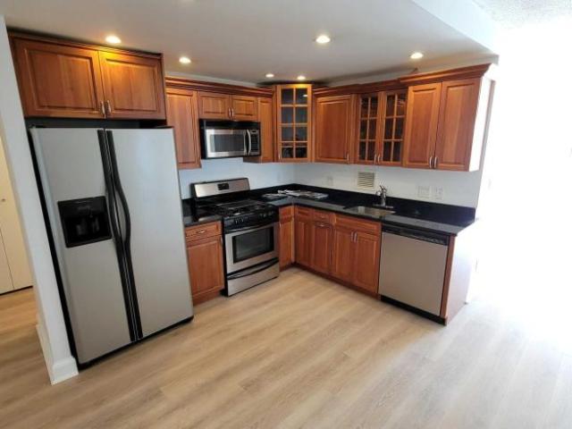 2 bedroom, Boston MA 02110 LS98396860