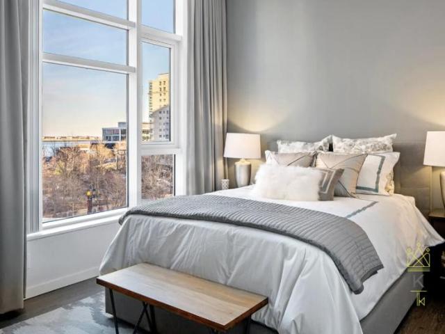 2 bedroom, Boston MA 02110 103218977