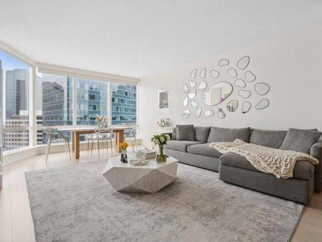 2 bedroom, Boston MA 02110 104789855