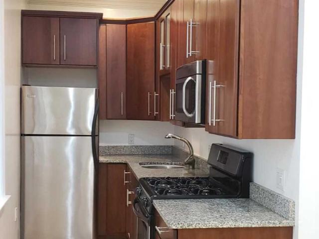 2 bedroom, Boston MA 02113 LS98396313