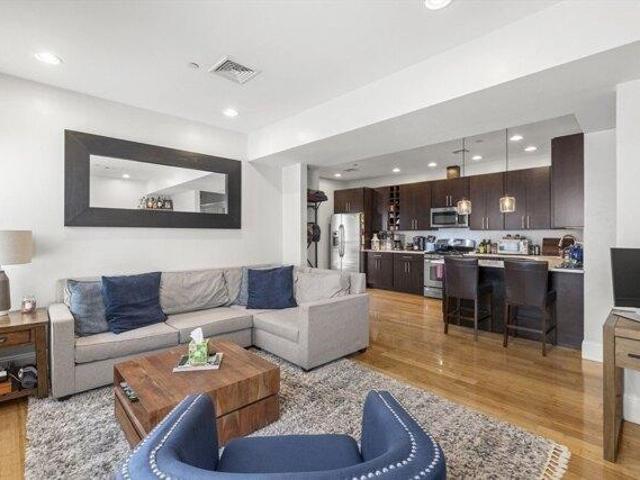 2 bedroom, Boston MA 02127 104788193