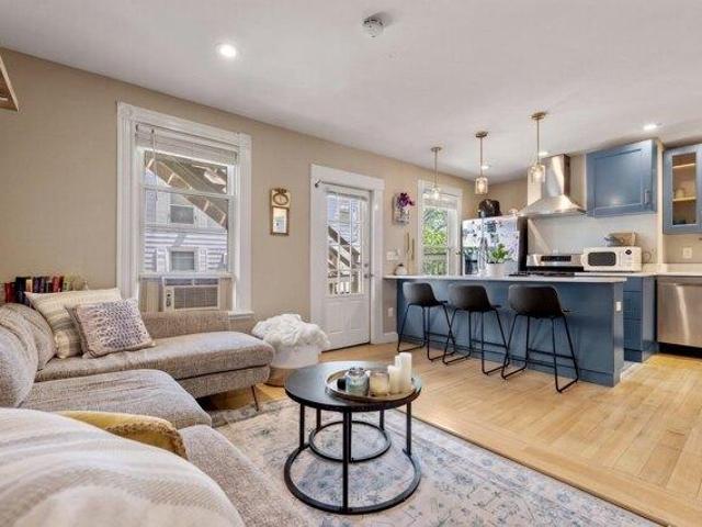 2 bedroom, Boston MA 02128 105386582
