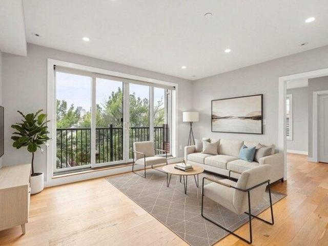 2 bedroom, Boston MA 02128 105402170