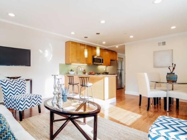 2 bedroom, Boston MA 02128 99463625