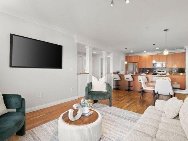 2 bedroom, Boston MA 02130 105610575