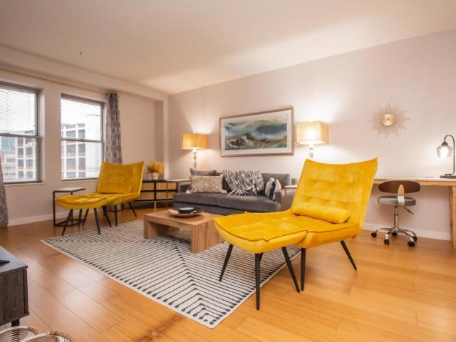 2 bedroom, Boston MA 02215 LS85295225