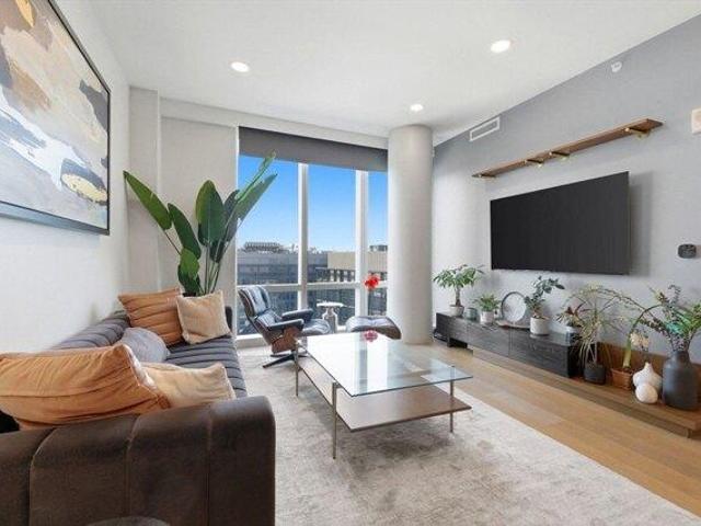 2 bedroom, Boston MA 02215 105384500