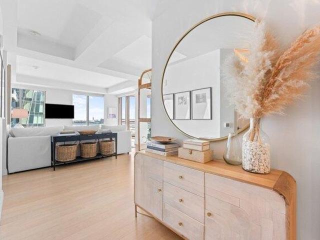 2 bedroom, Boston MA 02210 105561338