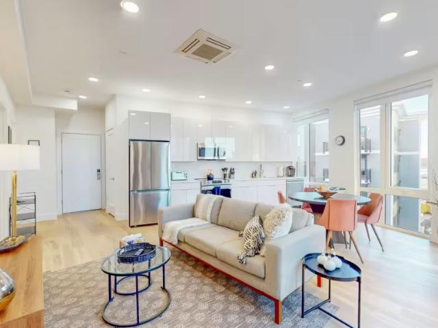 2 bedroom, Boston Boston 02135 LS96689713