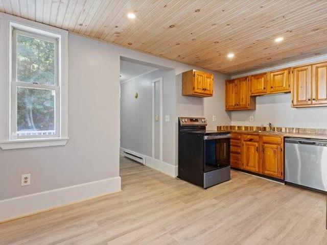 2 bedroom, Bath ME 04530 105748846