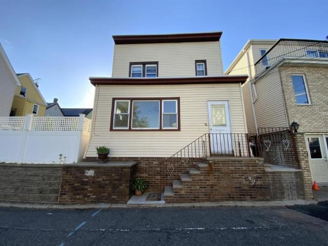 2 bedroom, Bayonne NJ 07002 LS104929648