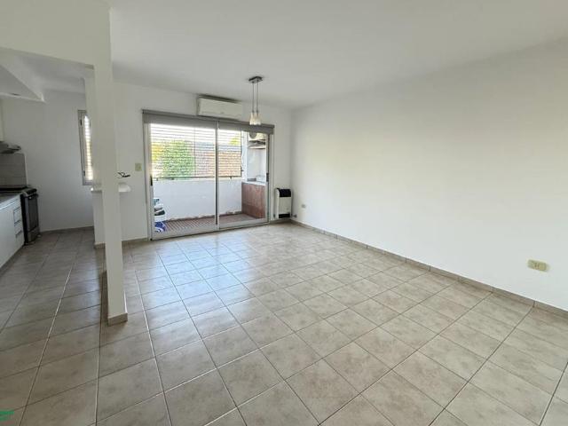 2 bedroom balcony apartment for rent