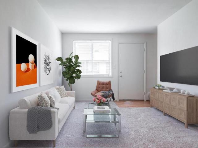 2 bedroom, Baltimore MD 21225 105986714