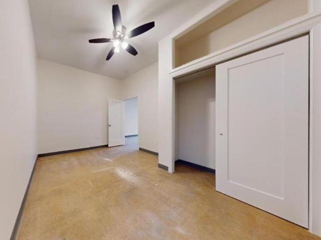 2 bedroom, Baltimore MD 21231 105921475