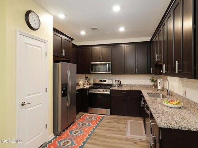 2 bedroom, Barnegat NJ 08005 105276892