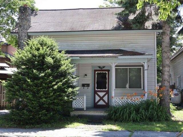 2 bedroom, Barre VT 05641 105439031