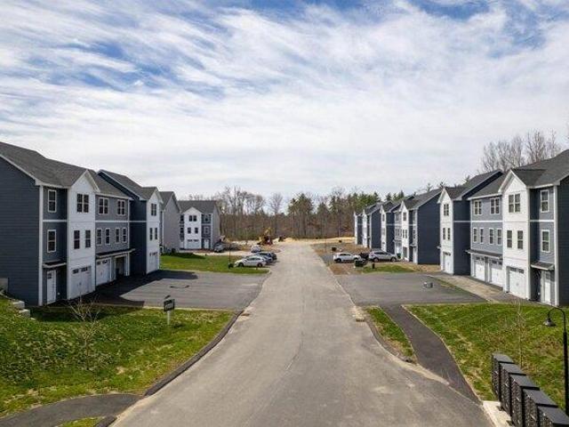 2 bedroom, Barrington NH 03825 105383086