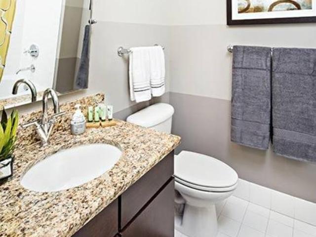 2 bedroom, Bethesda MD 20814 105516997