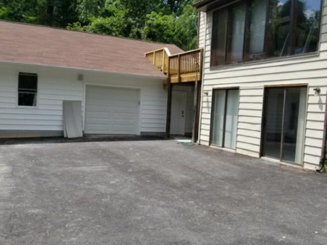 2 bedroom, Bethesda MD 20817 LS104874527